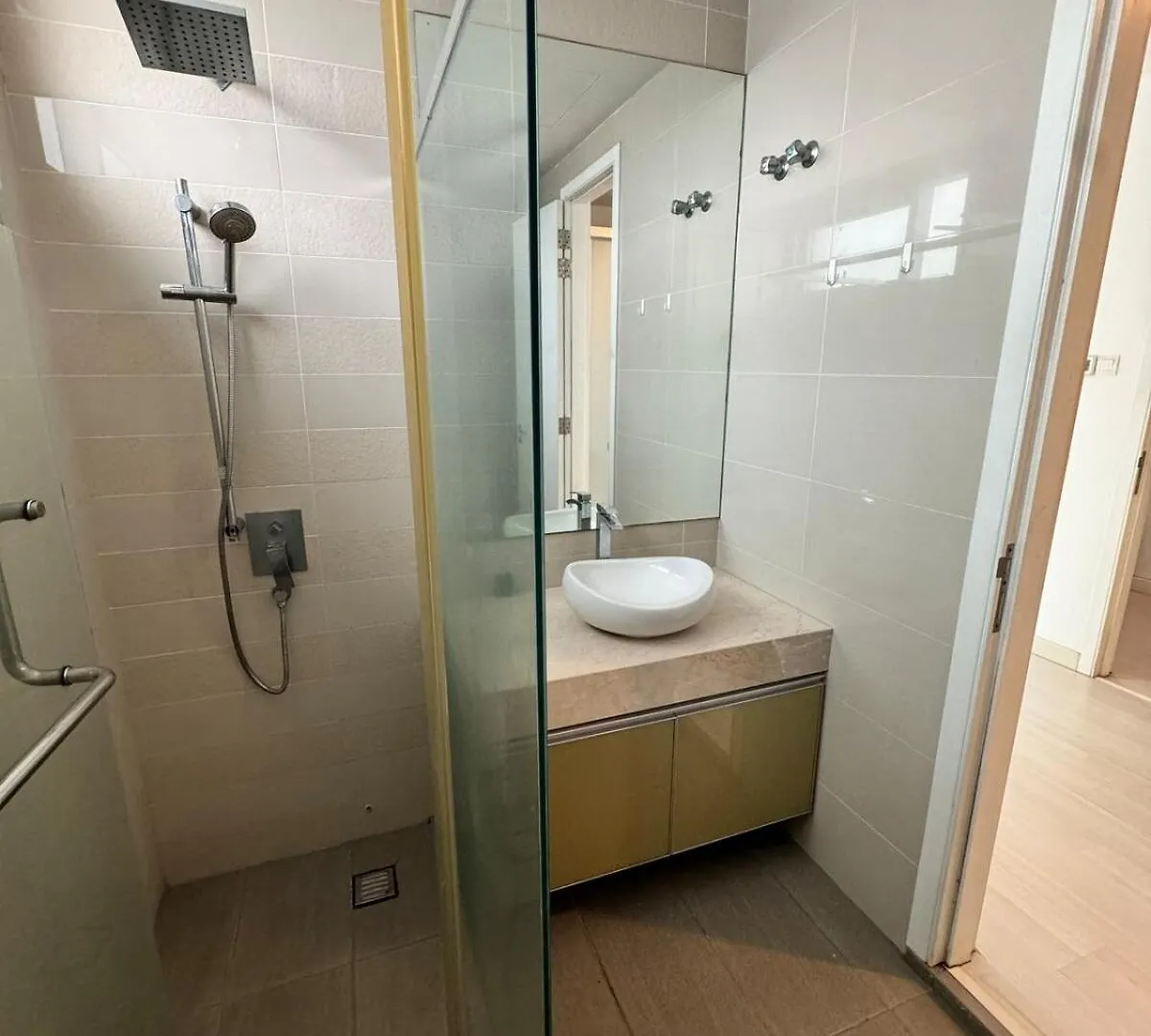 Cosy 2-Bedroom Klcc Kuala Lumpur Apartment